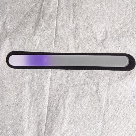🆕7.5" Purple & White Czech Crystal Nail File W/BEAUTIFUL PURPLE & CLEAR SWA… - Picture 3 of 6